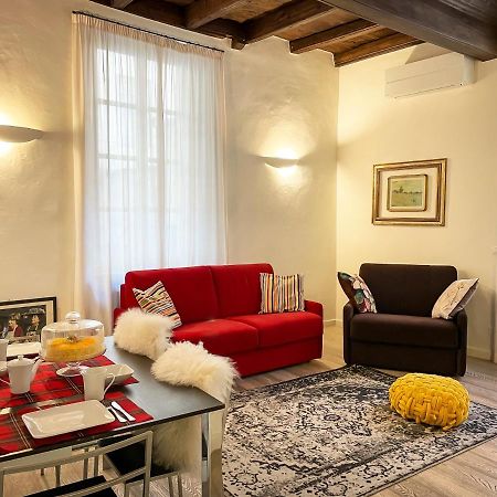 Luxrent Apartment Castello Турин Экстерьер фото