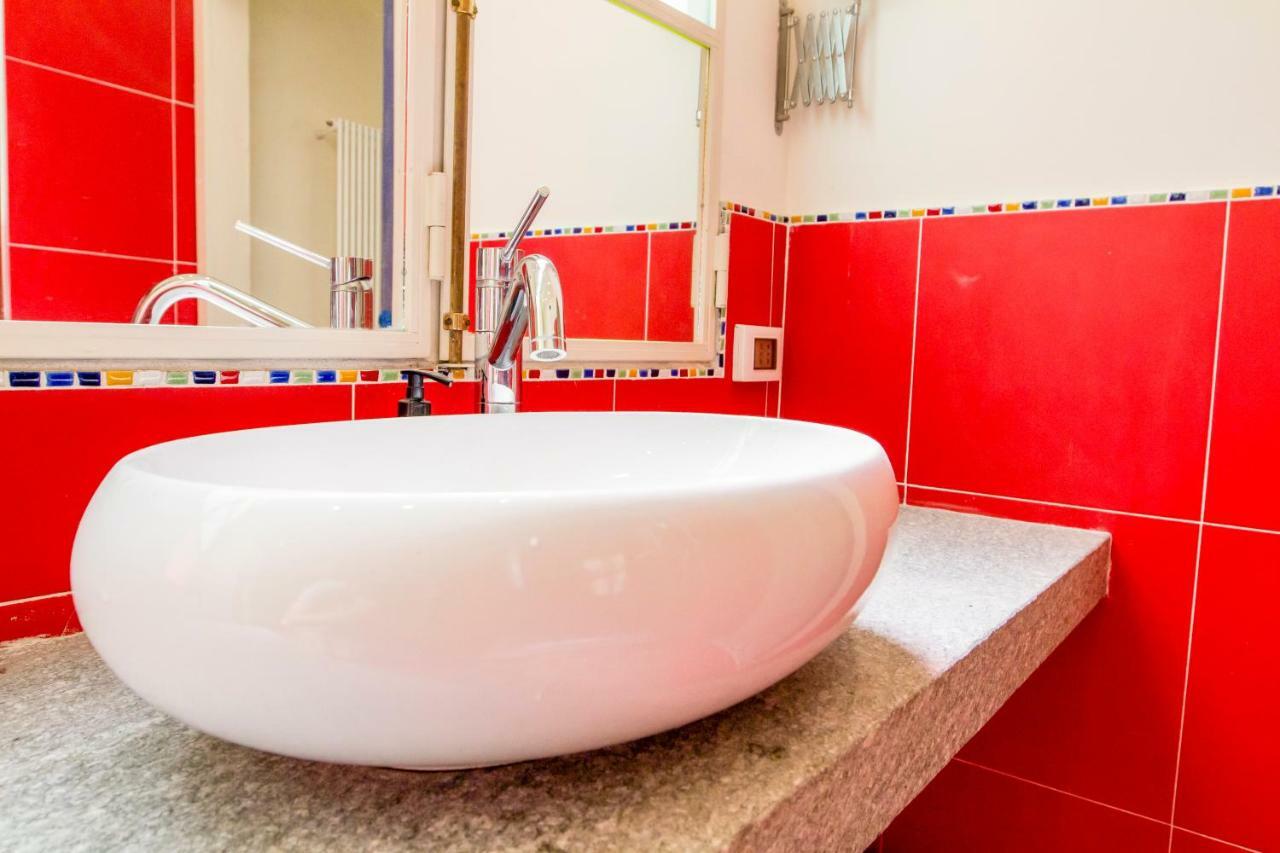 Luxrent Apartment Castello Турин Экстерьер фото